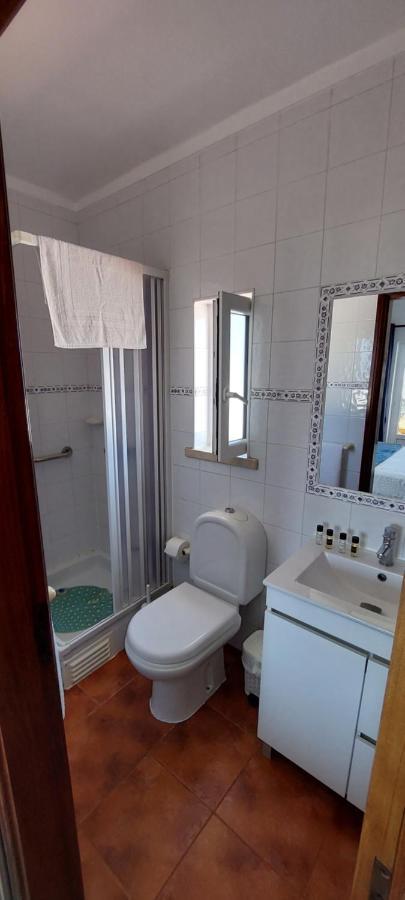 Bed and Breakfast Pequena Baleia Ferrel  Esterno foto